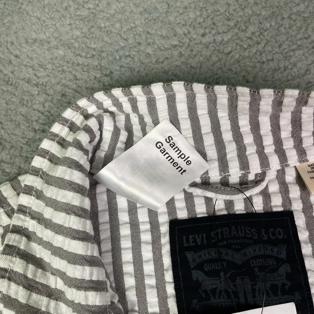 Levi’s seersucker pullover - Picture 4 of 6
